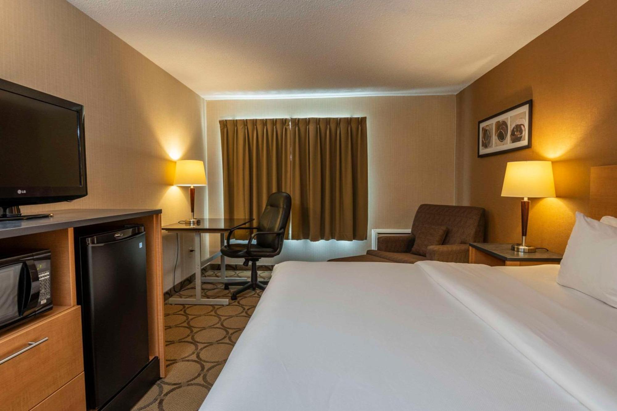 Comfort Inn Sydney Exterior photo